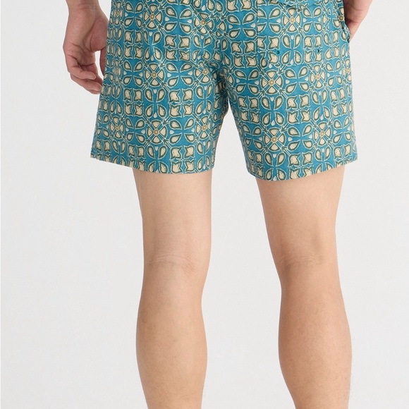 New with tags j crew 6 inch swim trunks - Picture 3 of 4